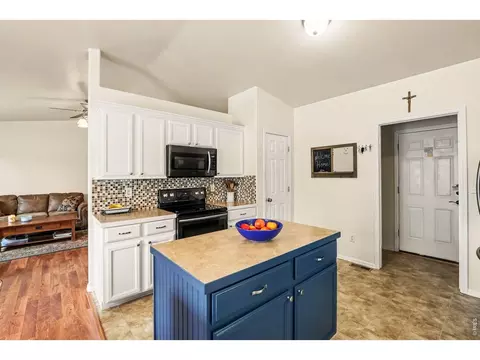 Kitchen - 3214 Grenache St, Greeley, CO 80634 photo 4 of 5