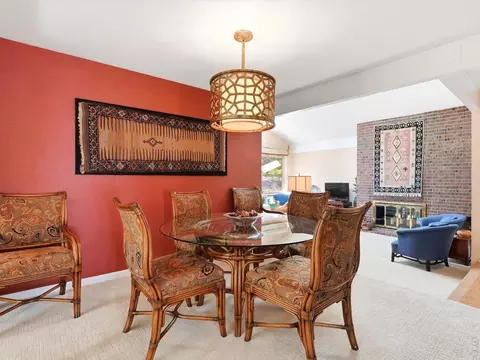 Dining - 4693 Carter Trl, Boulder, CO 80301 photo 2 of 3