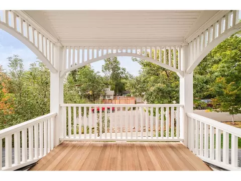 Exterior - 541 Maxwell Ave, Boulder, CO 80304 photo 2 of 9