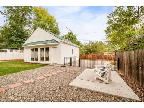 Exterior - 541 Maxwell Ave, Boulder, CO 80304 photo 7 of 9