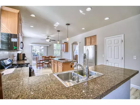 Kitchen - 1667 Kelmsley Ct, Windsor, CO 80550 photo 3 of 4