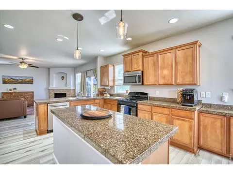 Kitchen - 1667 Kelmsley Ct, Windsor, CO 80550 photo 2 of 4