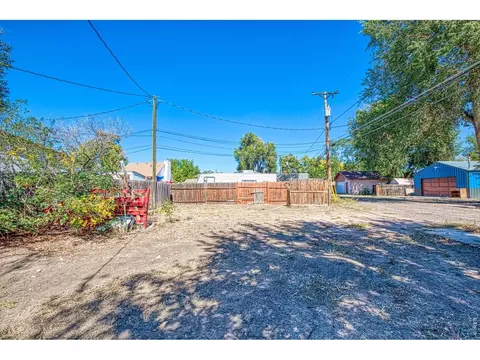 Exterior - 809 40th St, Evans, CO 80620 photo 4 of 7