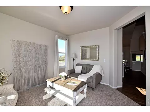 4852 Grapevine Way, Johnstown, CO 80534 photo 4