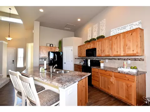 4852 Grapevine Way, Johnstown, CO 80534 photo 14