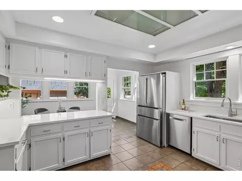 Kitchen - 3555 16th St, Boulder, CO 80304 photo 4 of 7