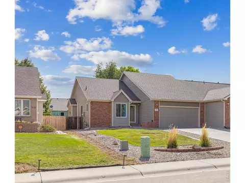 910 N 4th St, Johnstown, CO 80534