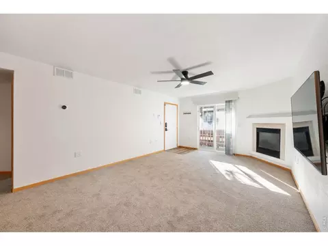1221 University Ave #D-202, Fort Collins, CO 80521