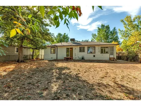 Exterior - 380 27th St, Boulder, CO 80305 photo 3 of 5