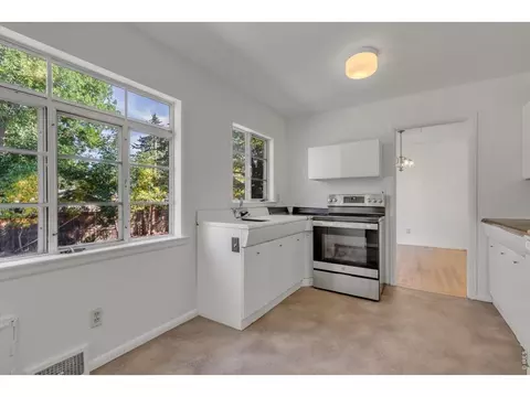 Kitchen - 380 27th St, Boulder, CO 80305 photo 2 of 2