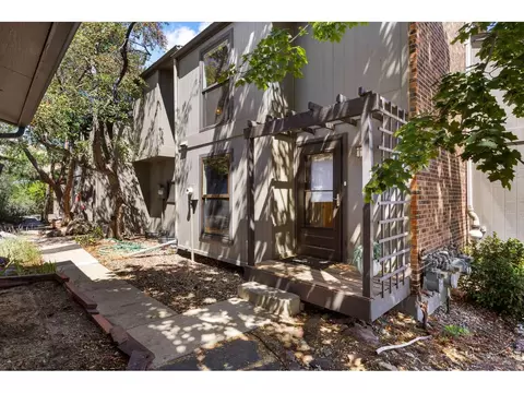 Exterior - 1325 Bear Mountain Dr # D, Boulder, CO 80305 photo 2 of 4
