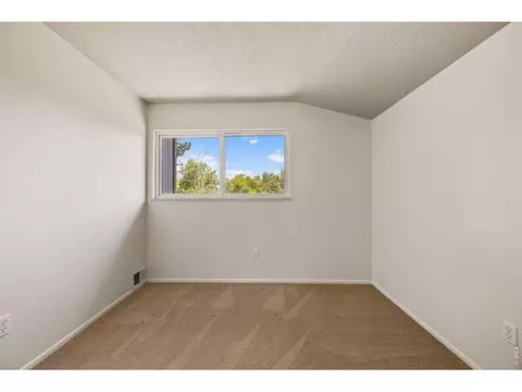 Bedroom - 1325 Bear Mountain Dr # D, Boulder, CO 80305 photo 5 of 5