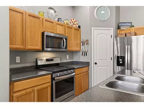 Kitchen - 2329 75th Ave, Greeley, CO 80634 photo 3 of 5