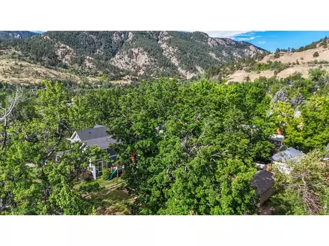 View/Area - 2115 5th St, Boulder, CO 80302 photo 1 of 1