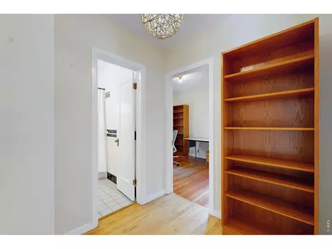 Entry Way - 2115 5th St, Boulder, CO 80302 photo 3 of 3