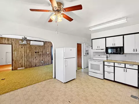 Kitchen - 504 Jefferson St, Sterling, CO 80751 photo 1 of 3