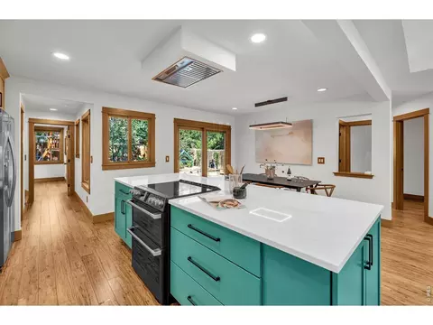 Kitchen - 245 30th St, Boulder, CO 80305 photo 5 of 6