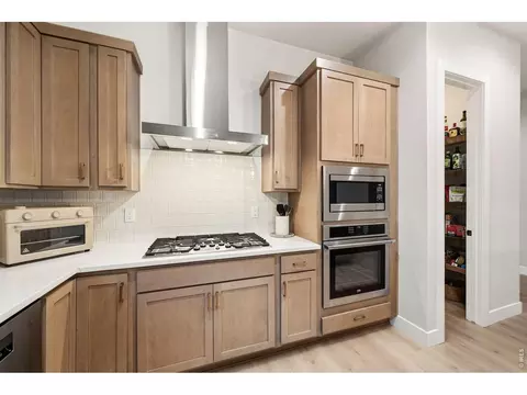 Kitchen - 1780 Barefoot Dr, Windsor, CO 80550 photo 6 of 6