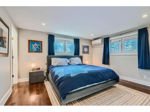 Bedroom - 4370 Comanche Dr, Boulder, CO 80303 photo 1 of 4