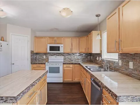 Kitchen - 8406 17th St, Greeley, CO 80634 photo 3 of 3