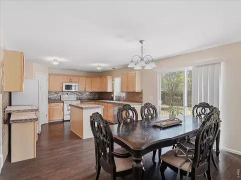 Dining - 8406 17th St, Greeley, CO 80634 photo 2 of 3