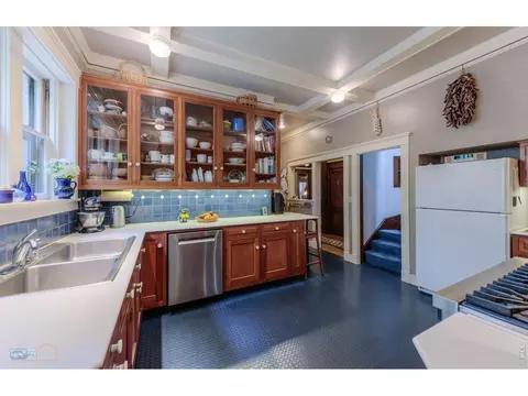 Kitchen - 604 Mapleton Ave, Boulder, CO 80304 photo 2 of 2
