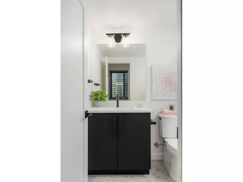 Bath - 3709 Tejon St, Denver, CO 80211 photo 7 of 9