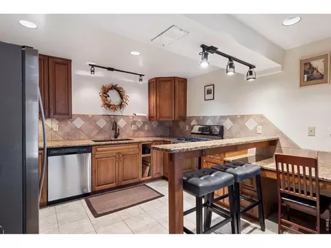 Kitchen - 1280 N Cedar Brook Rd, Boulder, CO 80304 photo 6 of 6