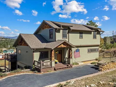 511 Whispering Pines Dr, Estes Park, CO 80517
