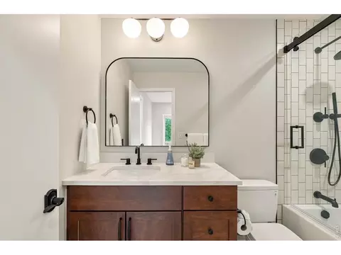 Bath - 2251 Bluff St, Boulder, CO 80304 photo 3 of 4