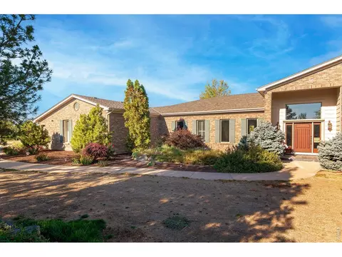 7483 Deerfield Rd, Longmont, CO 80503