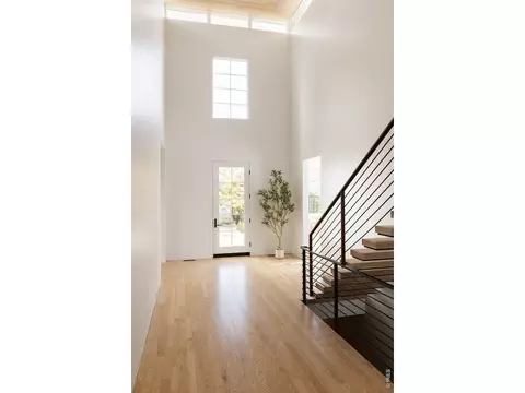 Entry Way - 517 15th St, Boulder, CO 80302 photo 3 of 5
