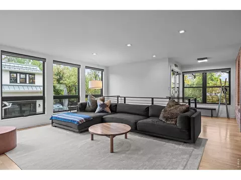 Living - 661 Maxwell Ave, Boulder, CO 80304 photo 2 of 8