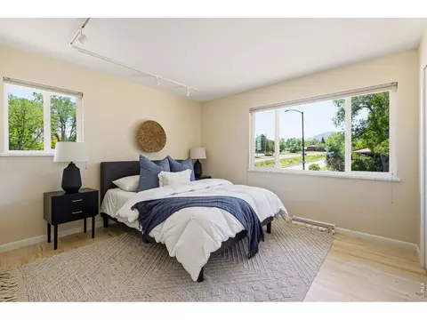 Bedroom - 720 Gillaspie Dr, Boulder, CO 80305 photo 2 of 10