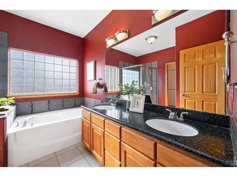 Bath - 111 Kits Pl, Johnstown, CO 80534 photo 1 of 3
