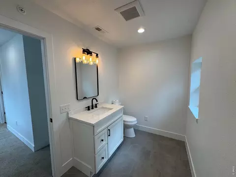 Bath - 278 Ridge Rd, Ward, CO 80481 photo 7 of 10