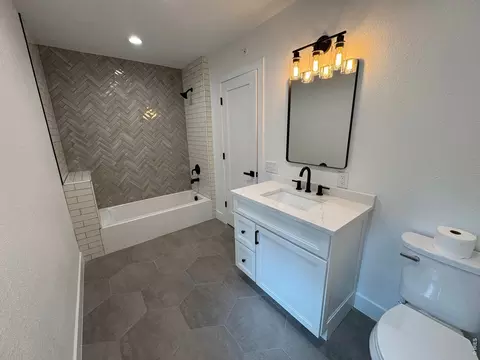 Bath - 278 Ridge Rd, Ward, CO 80481 photo 8 of 10