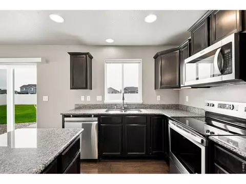 Kitchen - 2063 Tabor St, Berthoud, CO 80513 photo 4 of 4