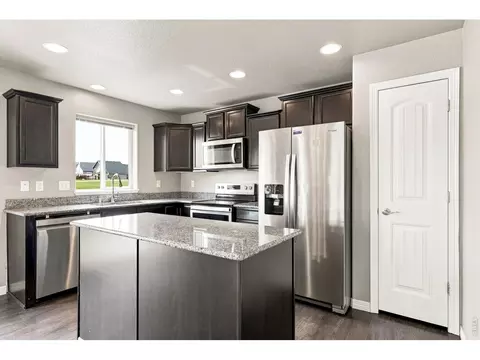 Kitchen - 2063 Tabor St, Berthoud, CO 80513 photo 3 of 4