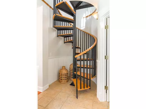 Entry Way - 1345 Pine St #1, Boulder, CO 80302 photo 2 of 3