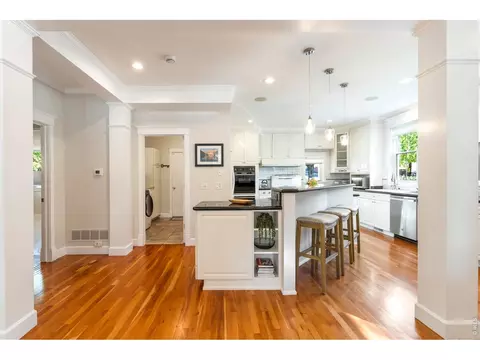 Kitchen - 1345 Pine St #1, Boulder, CO 80302 photo 5 of 6