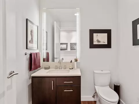 Bath - 1655 Walnut St #106, Boulder, CO 80302 photo 1 of 3