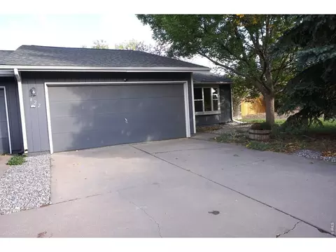 422 Glenda Dr, Loveland, CO 80537