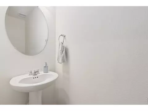 Bath - 717 Lake Emerson Rd, Severance, CO 80550 photo 1 of 3