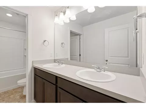 Bath - 717 Lake Emerson Rd, Severance, CO 80550 photo 2 of 3