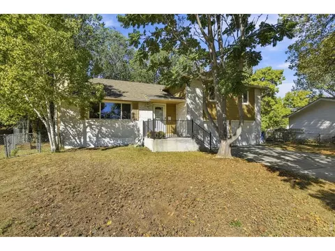 608 Dartmouth Cir, Fort Collins, CO 80525
