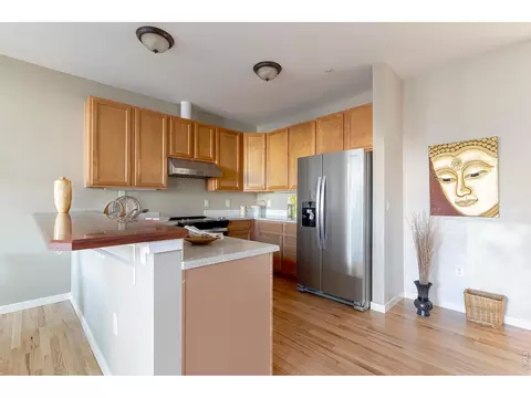 Kitchen - 1683 Yellow Pine Ave, Boulder, CO 80304 photo 3 of 7