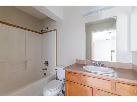Bath - 1683 Yellow Pine Ave, Boulder, CO 80304 photo 2 of 2