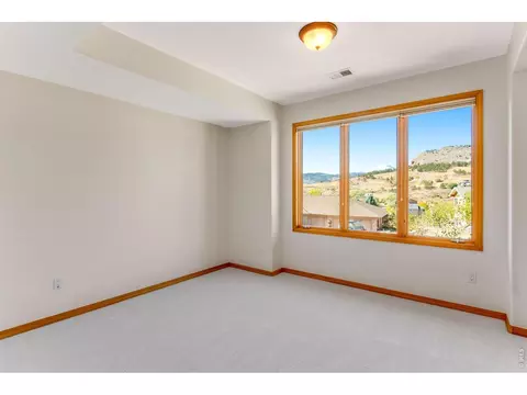 Bedroom - 1016 Horizon Dr, Lyons, CO 80540 photo 3 of 4