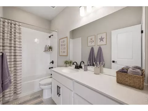 Bath - 7332 Arkansas St, Frederick, CO 80530 photo 4 of 4